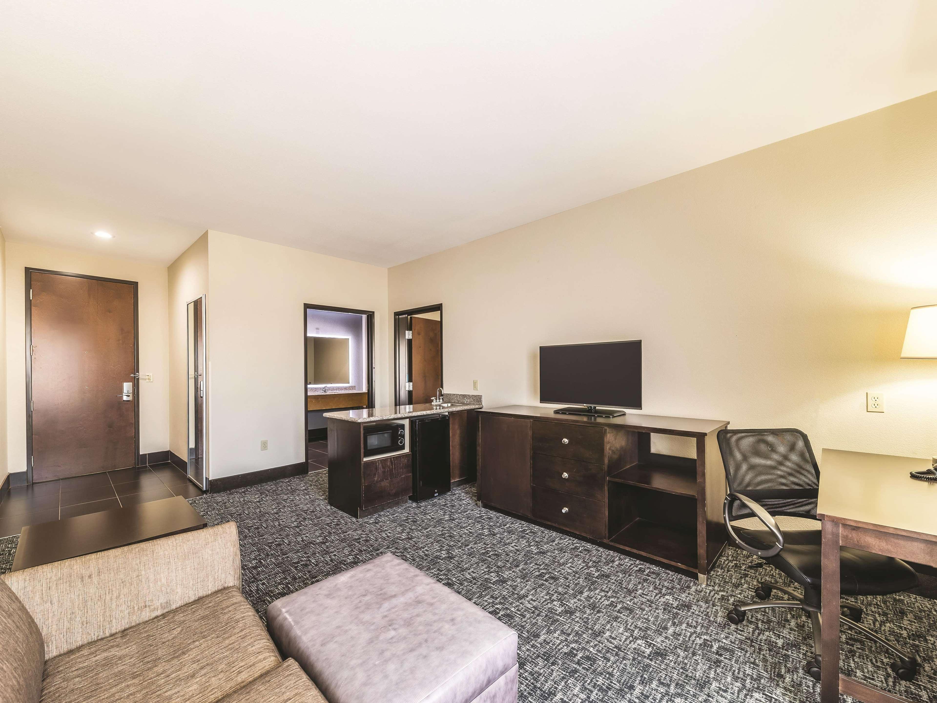 La Quinta By Wyndham Tulsa - Catoosa Hotel Eksteriør billede