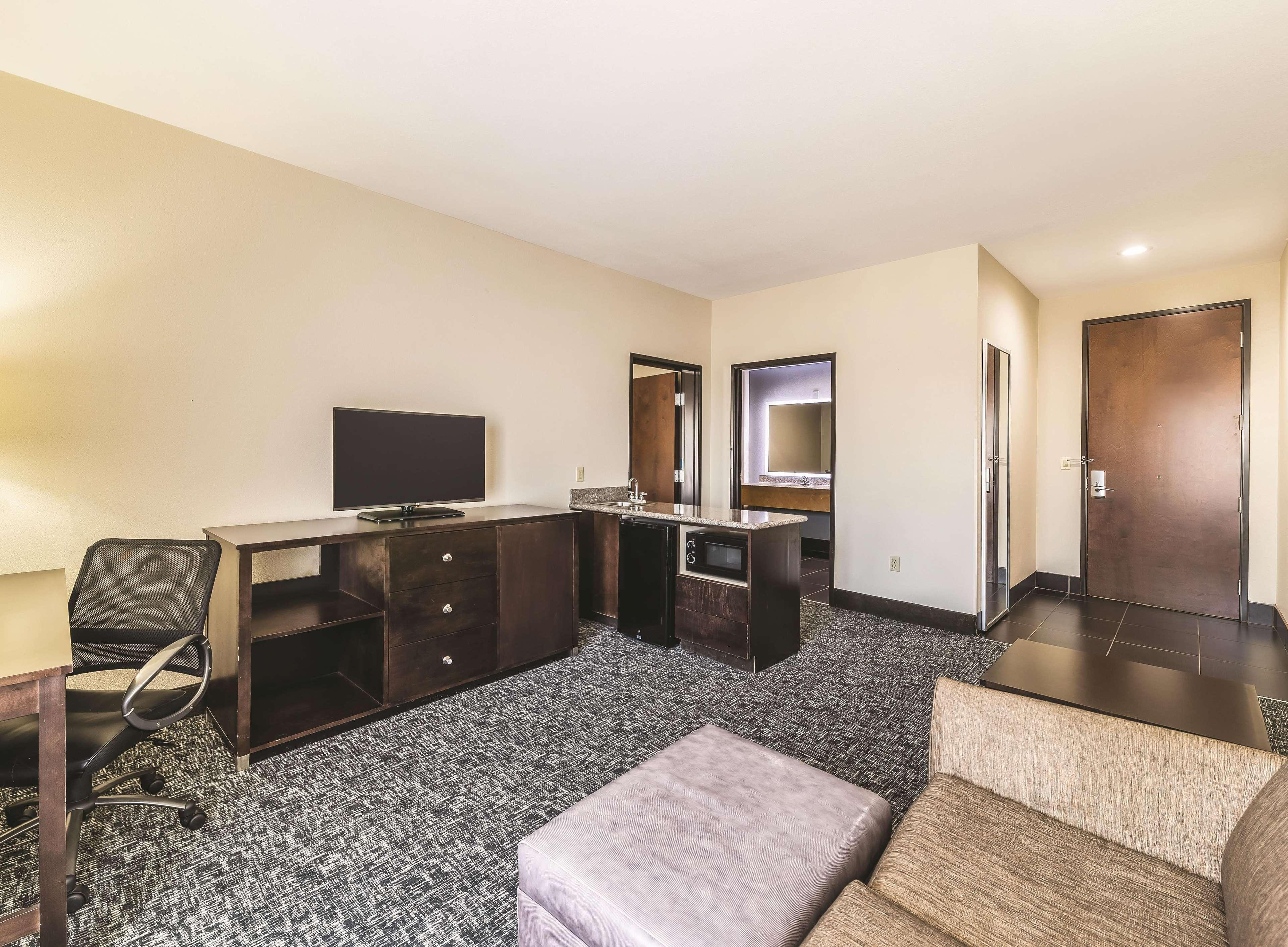 La Quinta By Wyndham Tulsa - Catoosa Hotel Eksteriør billede