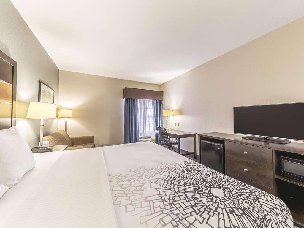 La Quinta By Wyndham Tulsa - Catoosa Hotel Værelse billede